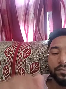 Yoursexyvers online show from October 20, 2025, 3:41 am