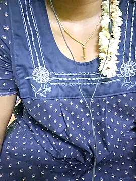 tamil kanaka online show from May 4, 2026, 11:35 am
