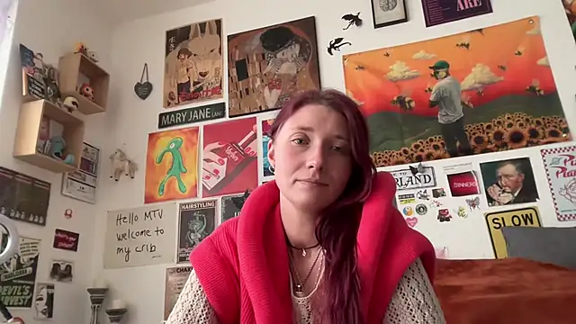 Snapshot of PauliinaBlue chatting on October 22, 2025, 1:54 pm PauliinaBlue online show from October 22, 2025, 1:54 pm