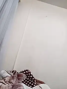 Snapshot of Trishabitch77 chatting on November 8, 2025, 12:58 am Trishabitch77 online show from November 8, 2025, 12:58 am