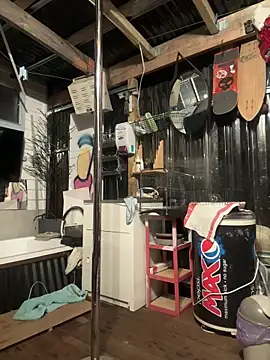 jayylizz69 online show from February 16, 2026, 5:11 pm