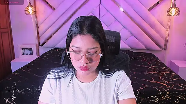 Snapshot of natachacole chatting on October 20, 2025, 11:11 am natachacole online show from October 20, 2025, 11:11 am