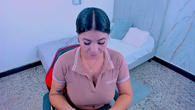 Amira mansour online show from November 24, 2025, 7:36 pm