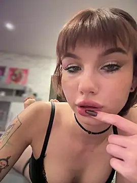 Snapshot of nika666 chatting on October 12, 2025, 2:29 pm nika666 online show from October 12, 2025, 2:29 pm