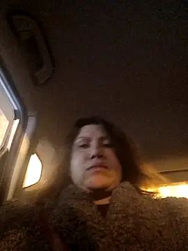 Ambika beauty online show from December 21, 2025, 10:10 pm