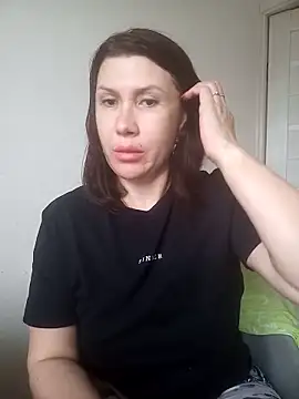 Ambika beauty online show from April 18, 2026, 1:13 pm