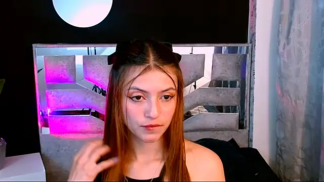 viky evanss online show from October 24, 2025, 7:13 pm