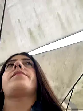 Snapshot of ElectraPink_ chatting on December 2, 2025, 12:51 pm ElectraPink online show from December 2, 2025, 12:51 pm