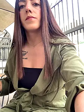 Snapshot of ElectraPink_ chatting on November 25, 2025, 12:38 pm ElectraPink online show from November 25, 2025, 12:38 pm