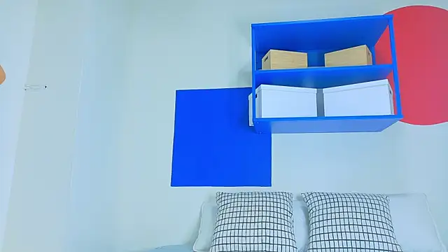 Snapshot of RouseStone__ chatting on November 11, 2025, 11:49 am RouseStone online show from November 11, 2025, 11:49 am