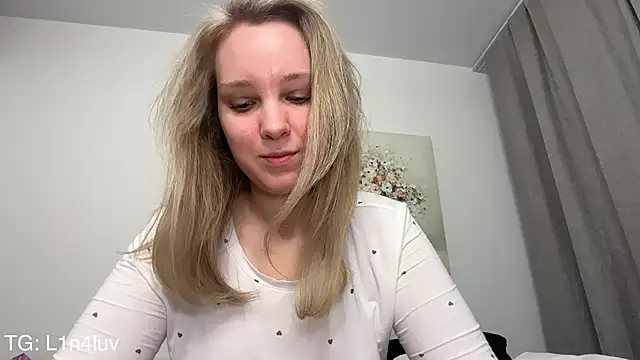 Snapshot of AIicaparkerc chatting on February 22, 2026, 2:25 am AIicaparkerc online show from February 22, 2026, 2:25 am