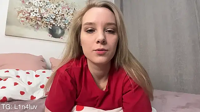 Snapshot of AIicaparkerc chatting on February 3, 2026, 2:32 am AIicaparkerc online show from February 3, 2026, 2:32 am