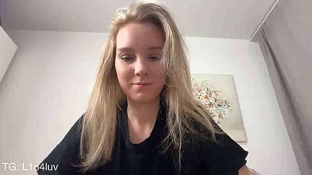 Snapshot of AIicaparkerc chatting on February 5, 2026, 9:21 pm AIicaparkerc online show from February 5, 2026, 9:21 pm