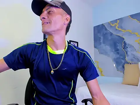 latin crissex online show from October 23, 2025, 12:04 pm