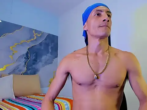 latin crissex online show from October 24, 2025, 12:26 pm