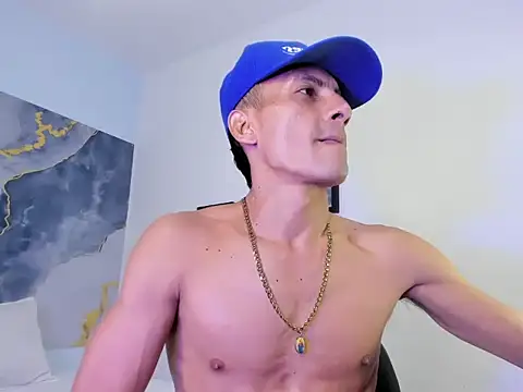 latin crissex online show from October 29, 2025, 12:04 pm