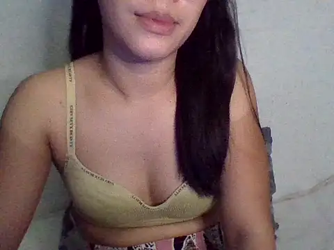 cocomum online show from April 10, 2026, 5:14 am