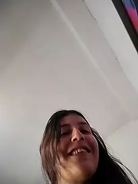 Thaila-Aurora online show from December 15, 2025, 10:59 pm