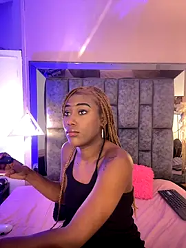 Snapshot of SofiRuiz_ chatting on November 24, 2025, 3:06 am SofiRuiz online show from November 24, 2025, 3:06 am