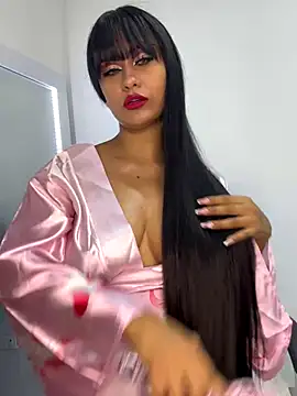 Snapshot of _Isabella_1 chatting on November 11, 2025, 2:39 am Isabella 1 online show from November 11, 2025, 2:39 am