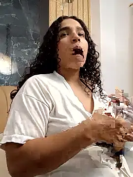 Belindamuller online show from February 16, 2026, 11:35 pm