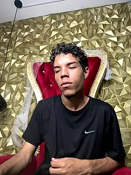 jhojan foxxx  online show from October 26, 2025, 9:04 pm