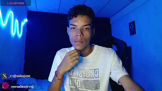 jhojan foxxx  online show from November 26, 2025, 8:31 pm