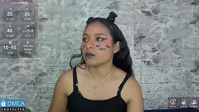 taylorexotic online show from November 1, 2025, 3:13 am