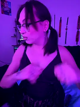 Snapshot of MiniMonroe chatting on November 29, 2025, 10:15 am MiniMonroe online show from November 29, 2025, 10:15 am