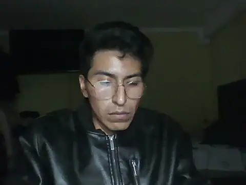 Snapshot of Rizz_Latino chatting on November 15, 2025, 11:14 am Rizz Latino online show from November 15, 2025, 11:14 am