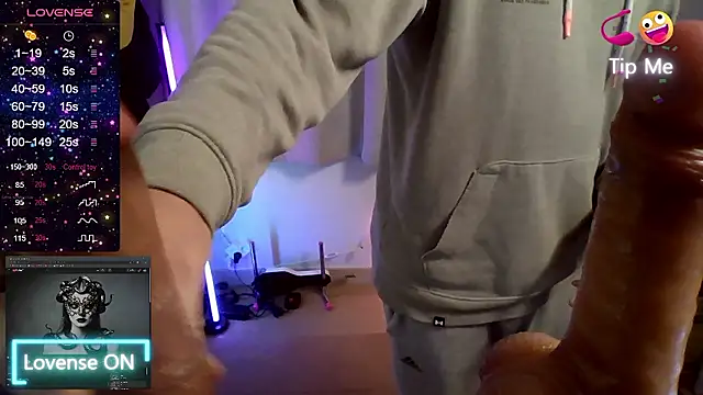 redcap1111 online show from January 11, 2026, 2:02 pm