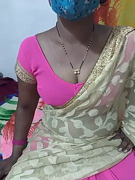 Snapshot of Best_Kannada_Couple chatting on April 5, 2026, 5:41 pm Best Kannada Couple online show from April 5, 2026, 5:41 pm