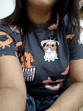 Tanha18 online show from November 1, 2025, 7:08 pm