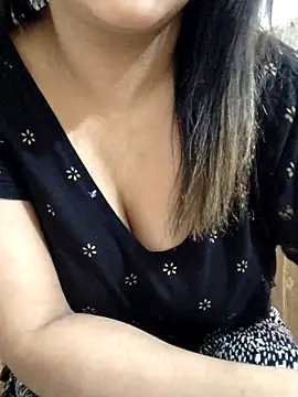 Tanha18 online show from November 26, 2025, 8:58 am