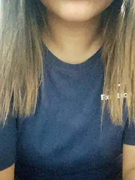 Tanha18 online show from February 1, 2026, 8:40 pm