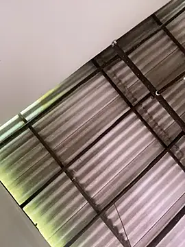 Shanudri77 online show from November 18, 2025, 3:10 am