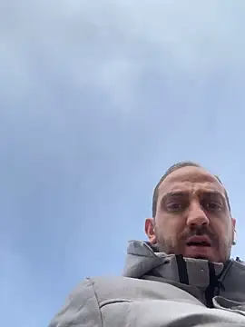 Snapshot of AlexGogo23 chatting on February 8, 2026, 2:37 pm AlexGogo23 online show from February 8, 2026, 2:37 pm