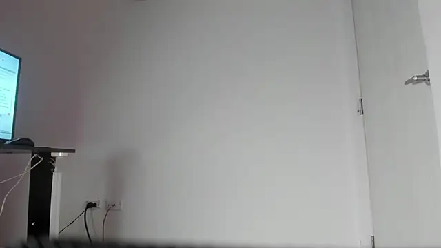 Snapshot of HarperBrave chatting on October 16, 2025, 12:13 pm HarperBrave online show from October 16, 2025, 12:13 pm
