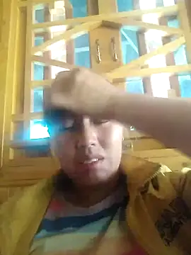 Yanmey online show from December 2, 2025, 4:58 am