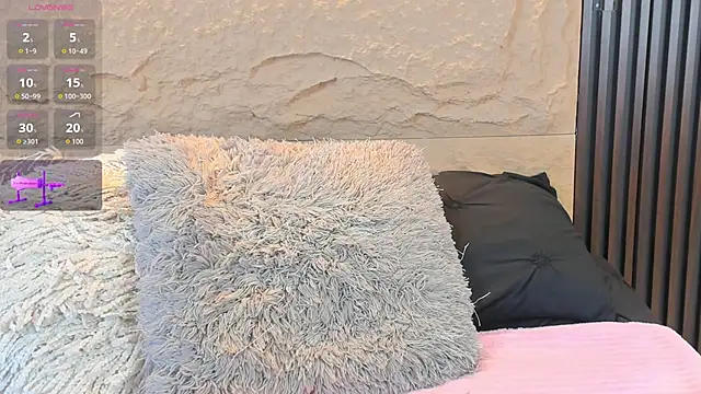 Snapshot of GenesisBlaze chatting on February 7, 2026, 7:49 am GenesisBlaze online show from February 7, 2026, 7:49 am