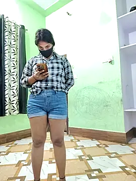 PG girl 12th online show from October 29, 2025, 9:08 am