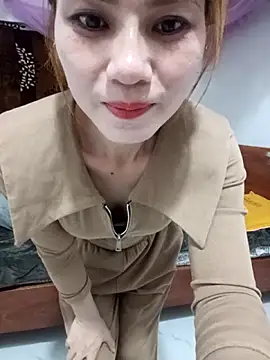 Labi2k online show from October 25, 2025, 4:22 am