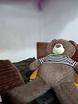 Labi2k online show from November 10, 2025, 12:32 pm