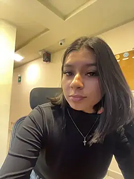 Snapshot of AlyssaRay chatting on April 29, 2026, 5:30 pm AlyssaRay online show from April 29, 2026, 5:30 pm