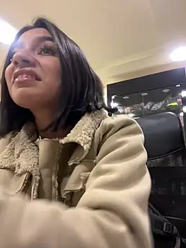 Snapshot of AlyssaRay chatting on February 10, 2026, 6:51 pm AlyssaRay online show from February 10, 2026, 6:51 pm