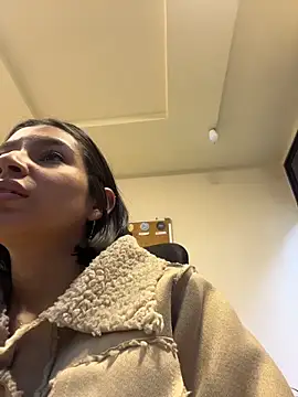 Snapshot of AlyssaRay chatting on February 15, 2026, 4:28 pm AlyssaRay online show from February 15, 2026, 4:28 pm