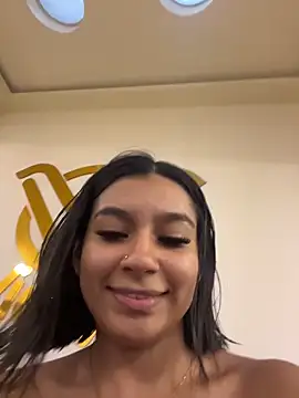 Snapshot of AlyssaRay chatting on May 15, 2026, 5:00 pm AlyssaRay online show from May 15, 2026, 5:00 pm