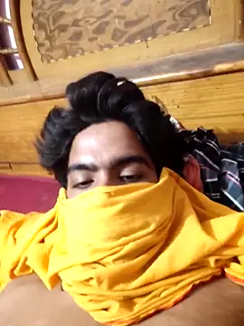 delhi  man 1 online show from April 28, 2026, 7:40 pm