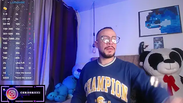 Chriss-ricci online show from October 17, 2025, 4:16 am