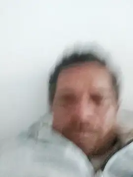 renatinhosilva68 online show from October 25, 2025, 5:24 pm